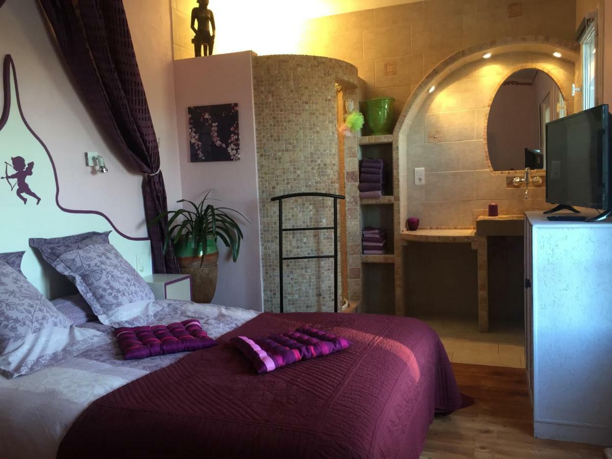 Mas De La Croix Hotel Saint-Christol-les-Ales Ngoại thất bức ảnh